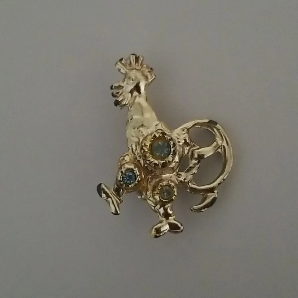 Vintage Gold Tone Crystal Rooster Brooch